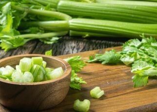 Cây cần tây có tác dụng gì trong y học
