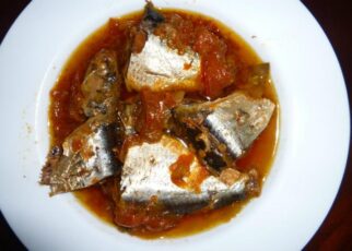 Cá mòi kho món ăn đặc sản của vùng đất Hải Phòng