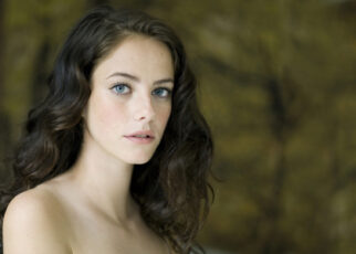 Minh tinh Kaya Scodelario